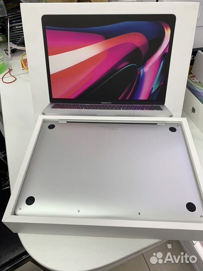 Apple MacBook Pro 13 M2 8/256 GB