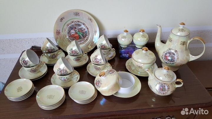 Чайный сервиз Мадонна 12 персон, гдр не исполь