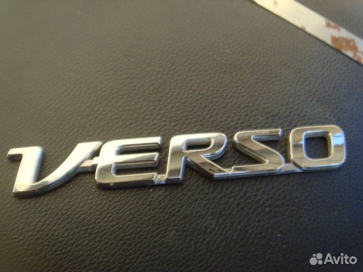 Тойота версо эмблема задняя 16 Toyota Verso 13-16