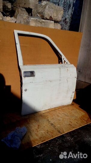 Дверь передняя правая волга газ 3102