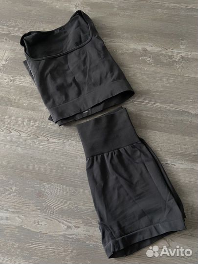 Моделирующая спортивная форма