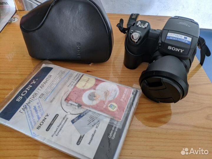 Sony DSC-R1 Cybershot