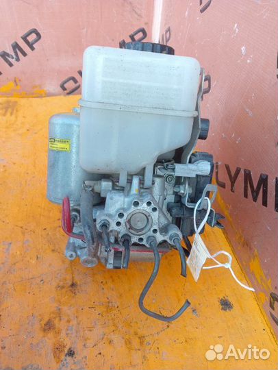 Главный тормозной цилиндр Toyota Land Cruiser