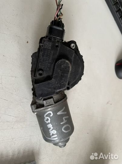 Моторчик переднего стеклоочистителя Toyota Camry V