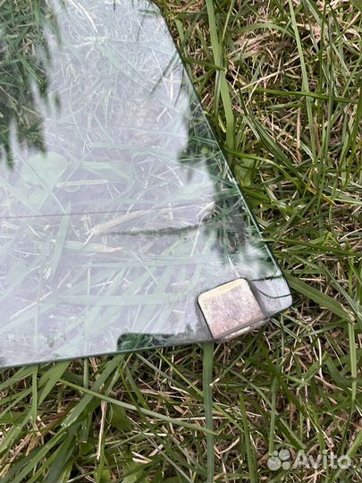 Стекло левое slk r170