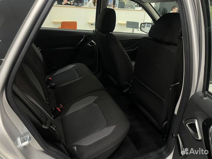 LADA Granta 1.6 МТ, 2024