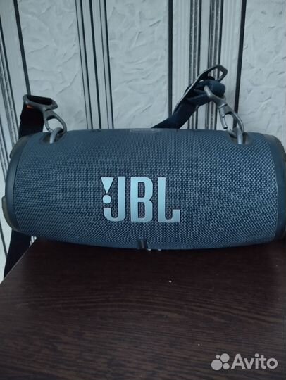 Юзб колонка JBL Extreme 3 б/у полная комплектация