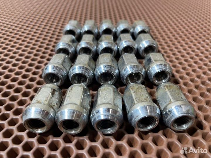 Гайки колесные m12*1,25 Subaru Forester 4 SJ5 FB20
