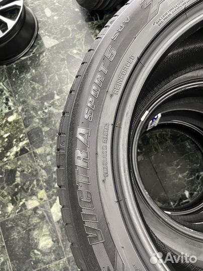 Maxxis Victra Sport SUV VS5 275/45 R20 110Y