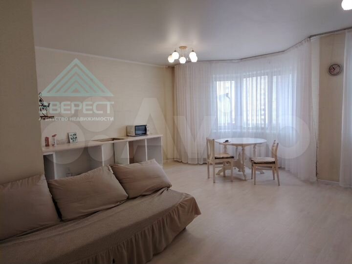 2-к. квартира, 61 м², 3/9 эт.