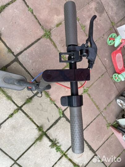 Электросамокат xiaomi m365 pro