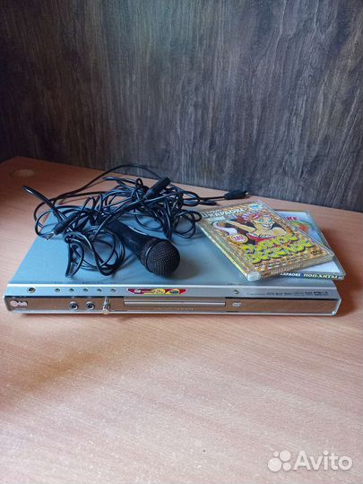 Dvd плеер с караоке LG