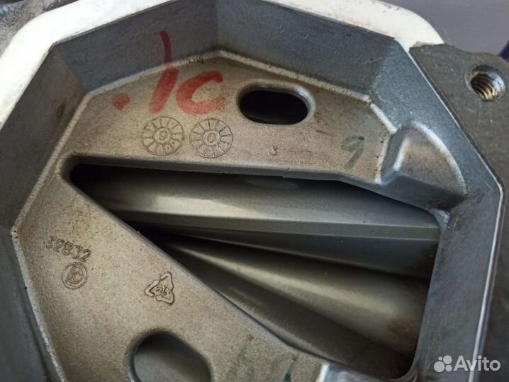 Компрессор наддува на Mercedes m111 м271