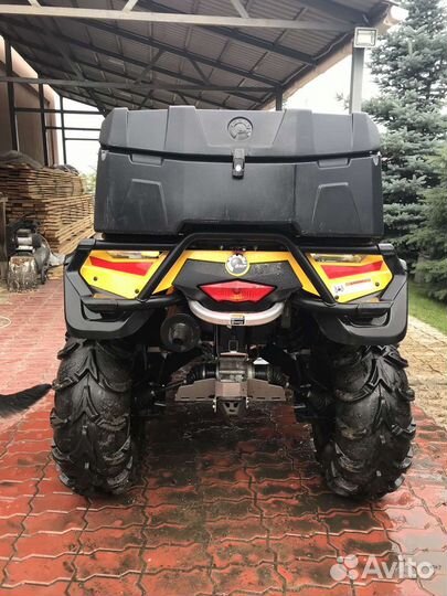 Can-am outlander 800