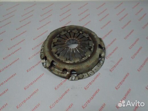 Nissan 30210-2F200 Корзина сцепления