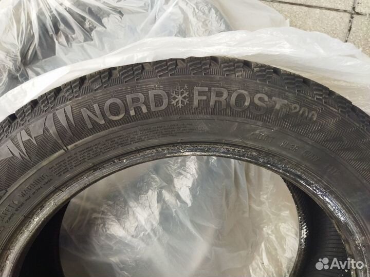 Gislaved Nord Frost 200 215/55 R17