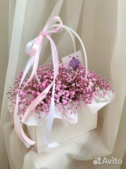 Букет цветов цветных гипсофил голландия доставка