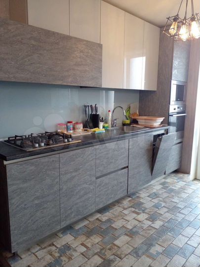 Комната 42 м², 3/3 эт.