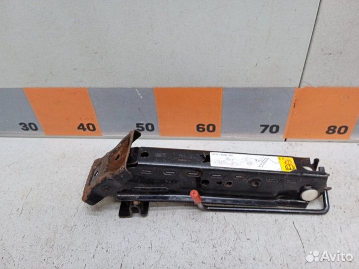 Домкрат Ford Fusion CBK 1.6 2005