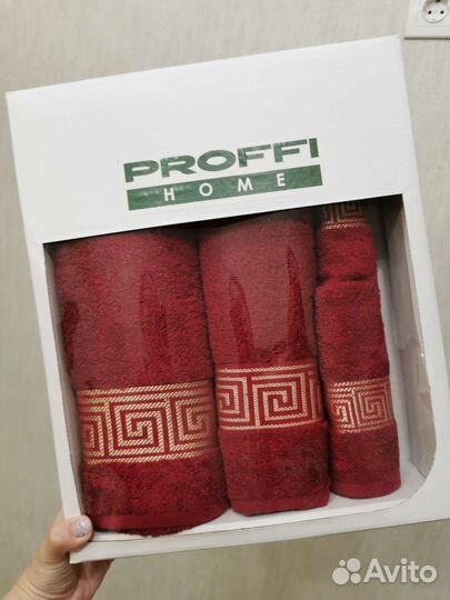 Махровые полотенца новые
