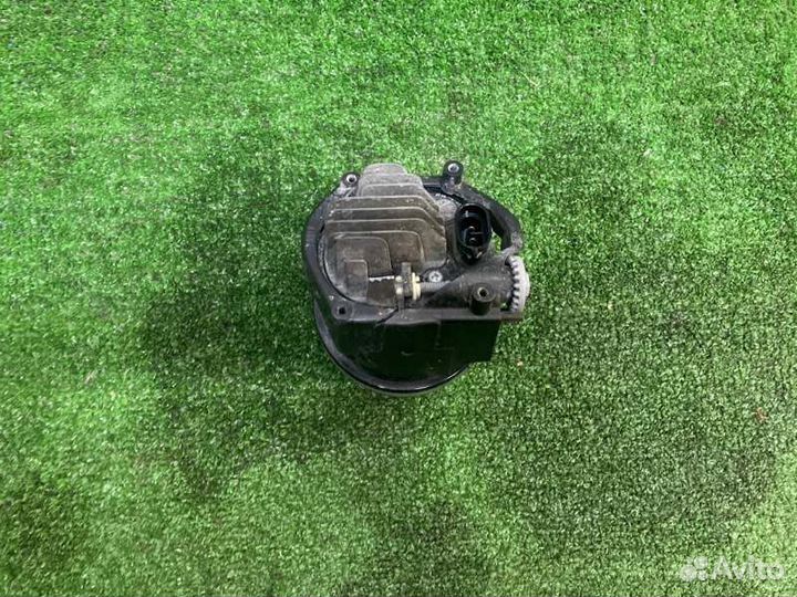 Фара противотуманная передняя правая Toyota Camry