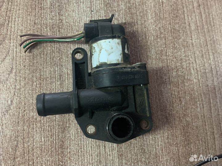 Клапан Рено Логан, Ларгус 8200692605 7700102539