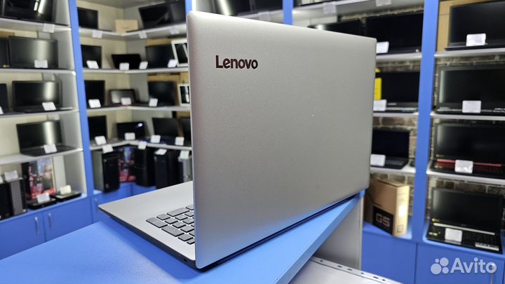 Ноутбук Lenovo i5-7200u 6gb 1000gb Radeon 530 2gb