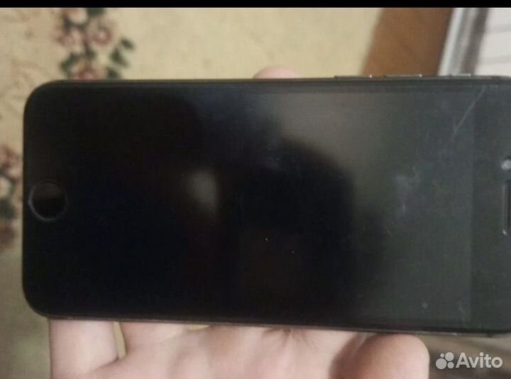 iPhone 8, 64 ГБ