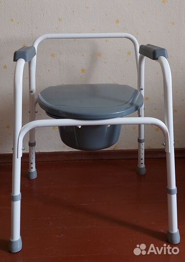 Санитарное кресло туалет