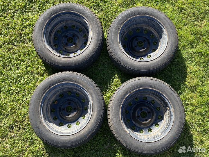 Продам зимние колеса R 15