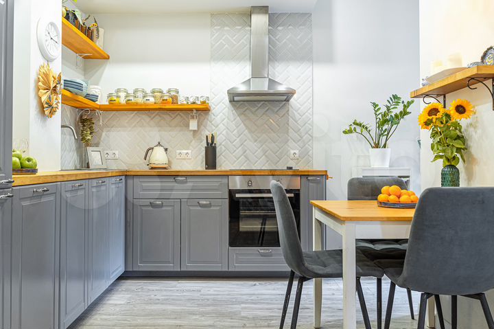 2-к. квартира, 40 м², 1/5 эт.