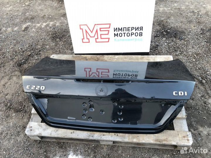 Крышка багажника задняя Mercedes E-Class W211 2.2