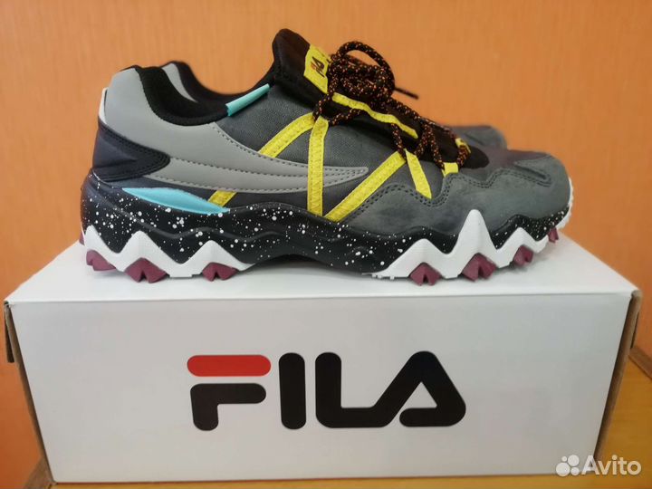 Кроссовки Fila новые, р. 42,5