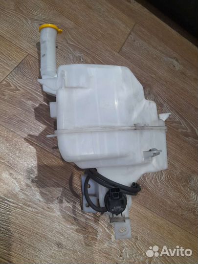 Расширительный бачок Mazda 3