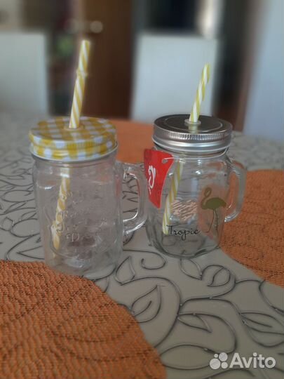 Кружки, стаканы, бокалы, креманки