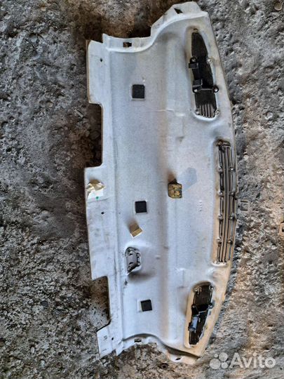 Полка багажника на Jaguar x-type