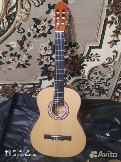 Классическая гитара