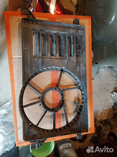 Диффузор вентилятора Mazda 3 BL