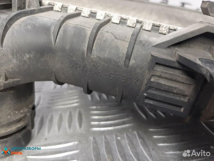 Радиатор (основной) Volvo V70 3 2009 31338765