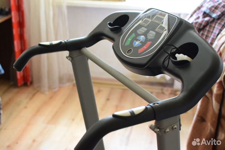 Беговая дорожка Ferrum