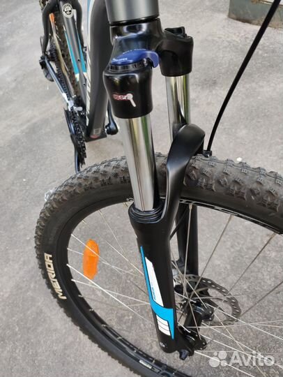 Велосипед Merida Big.Seven40