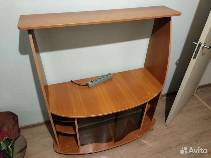 Тумба под телевизор