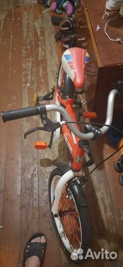 Детский велосипед бу 4 колесный