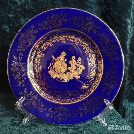 Набор из двух тарелок и вазы, фарфор, Limoges, Фра