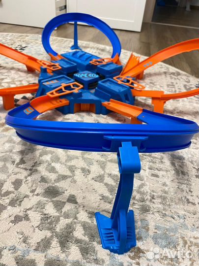 Трасса трек хот вилс Criss Cross Crash