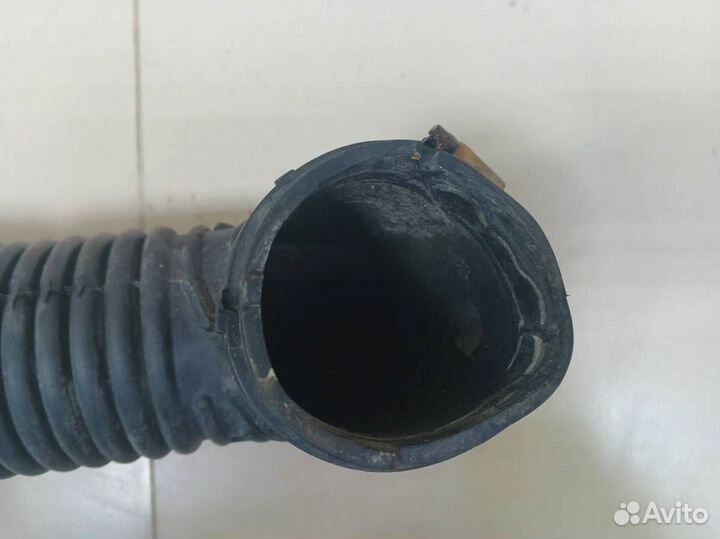 Патрубок воздушного фильтра Ford Mondeo 3 2000-2007