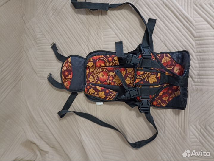 Бескаркасное автокресло