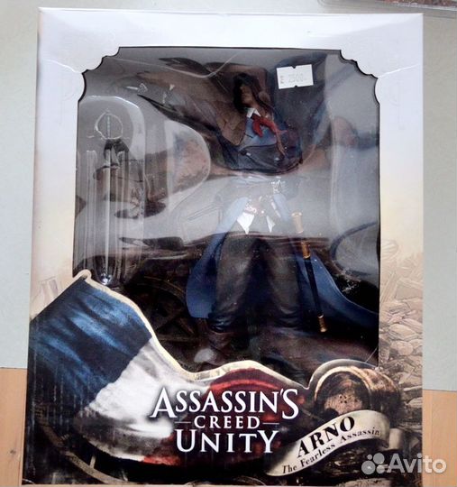 Фигурки коллекционные Assassins и Warcraft