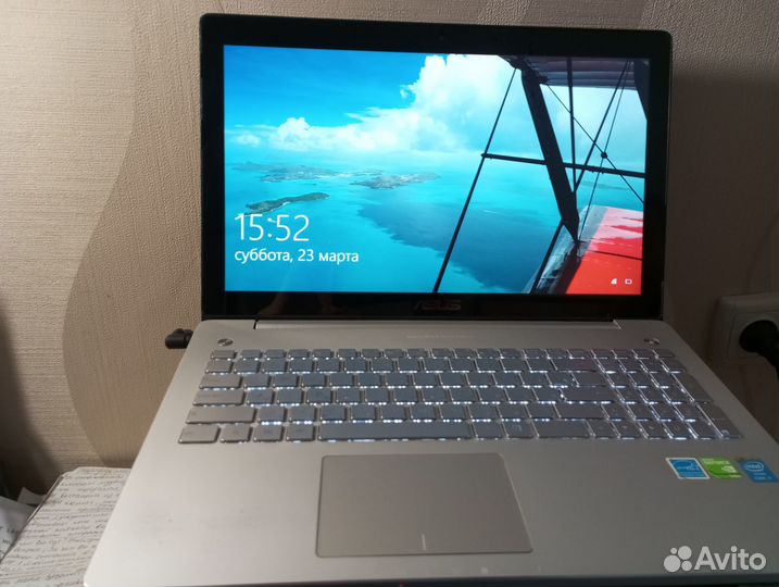 Ноутбук asus N550LF