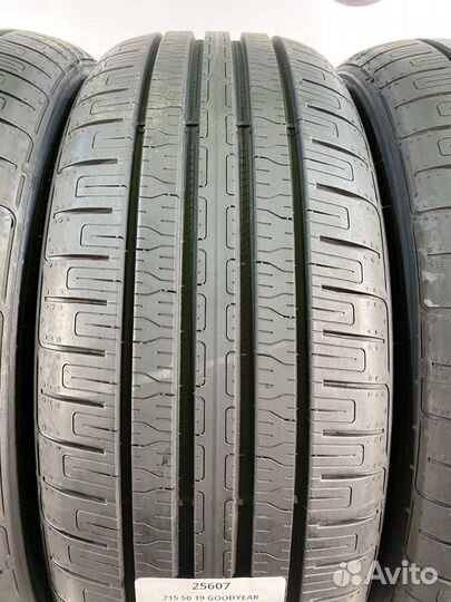 Goodyear EfficientGrip Performance 215/50 R19 98T
